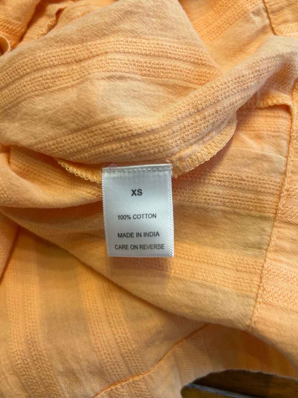 Dizzy Lizzy Women’s Orange Button Front Cropped Camp Shirt, Size XS - Picture 7 of 8